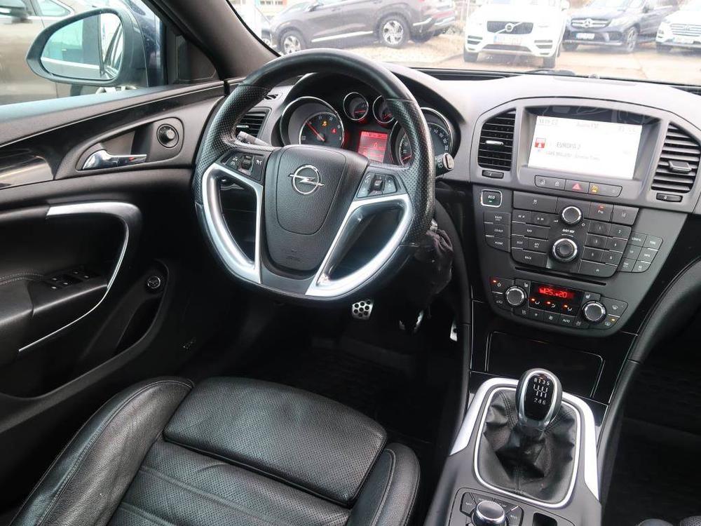 Opel Insignia 2.0 CDTI, Navi, Koen sedaky