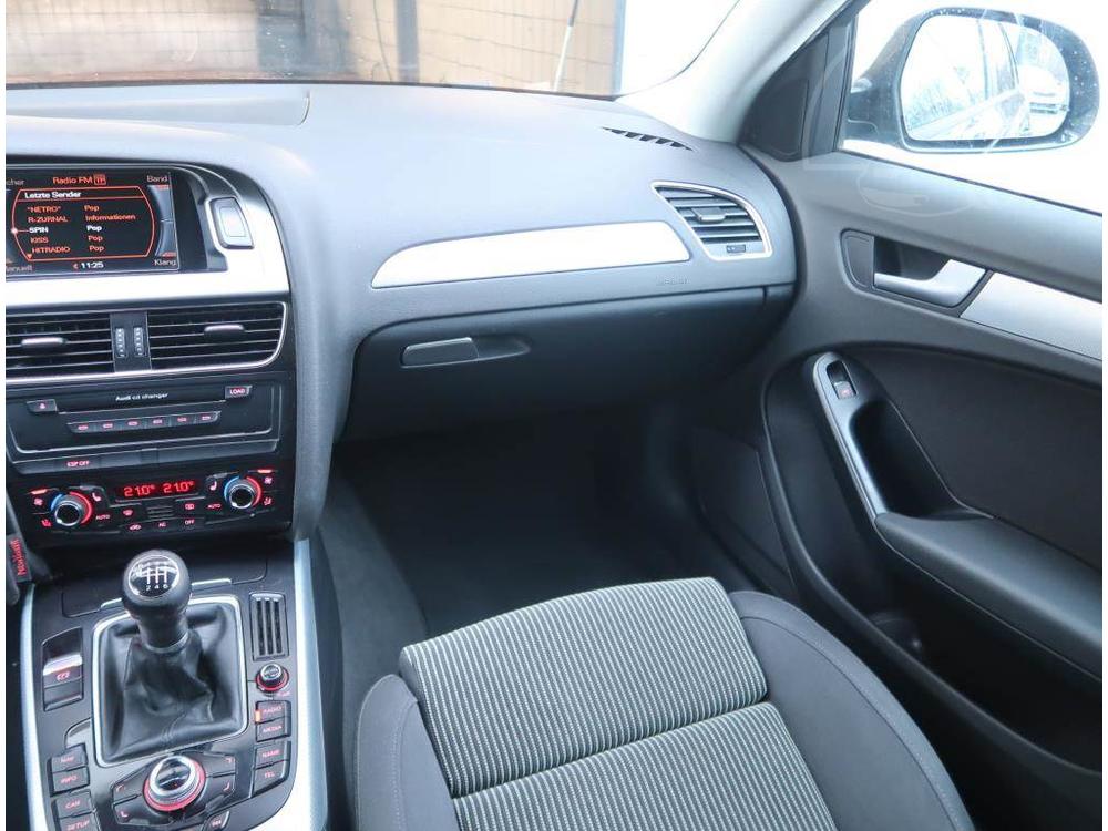 Audi A4 2.0 TDI, Navi