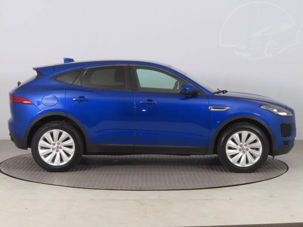 Jaguar E-Pace D150, Serv.kniha, Navi