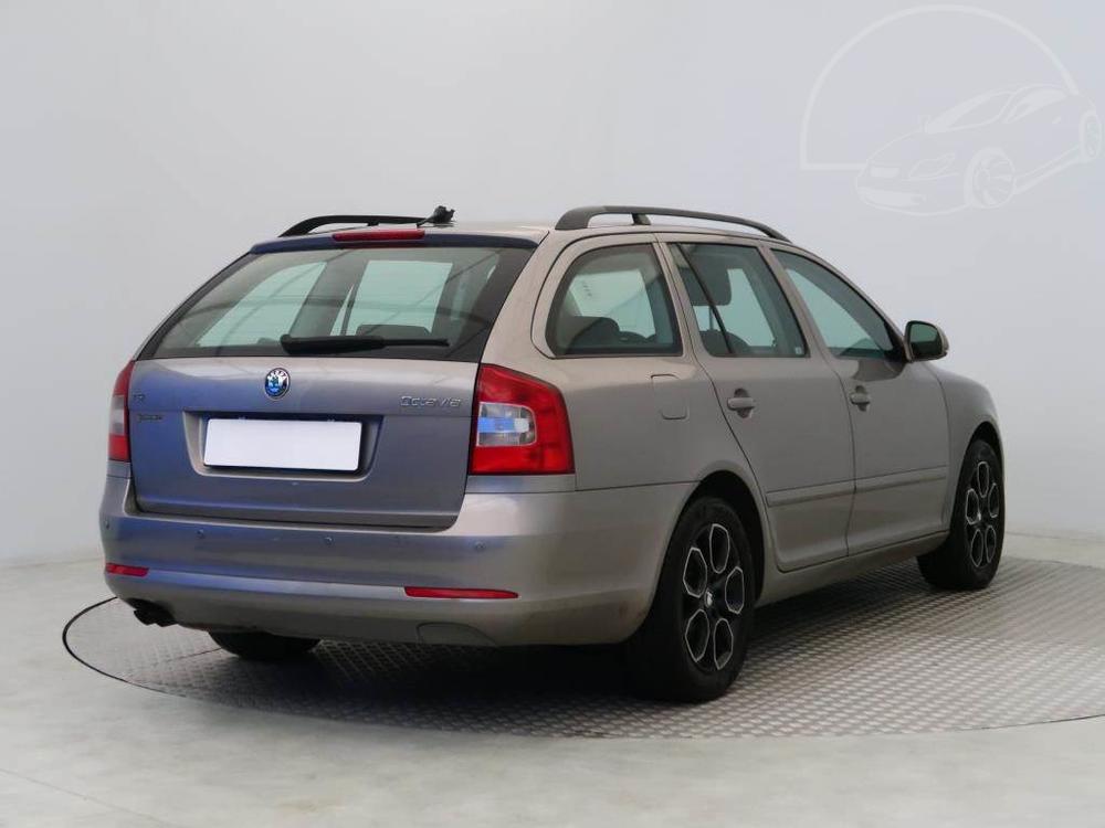 koda Octavia 1.4 TSI, R,2.maj, Serv.kniha