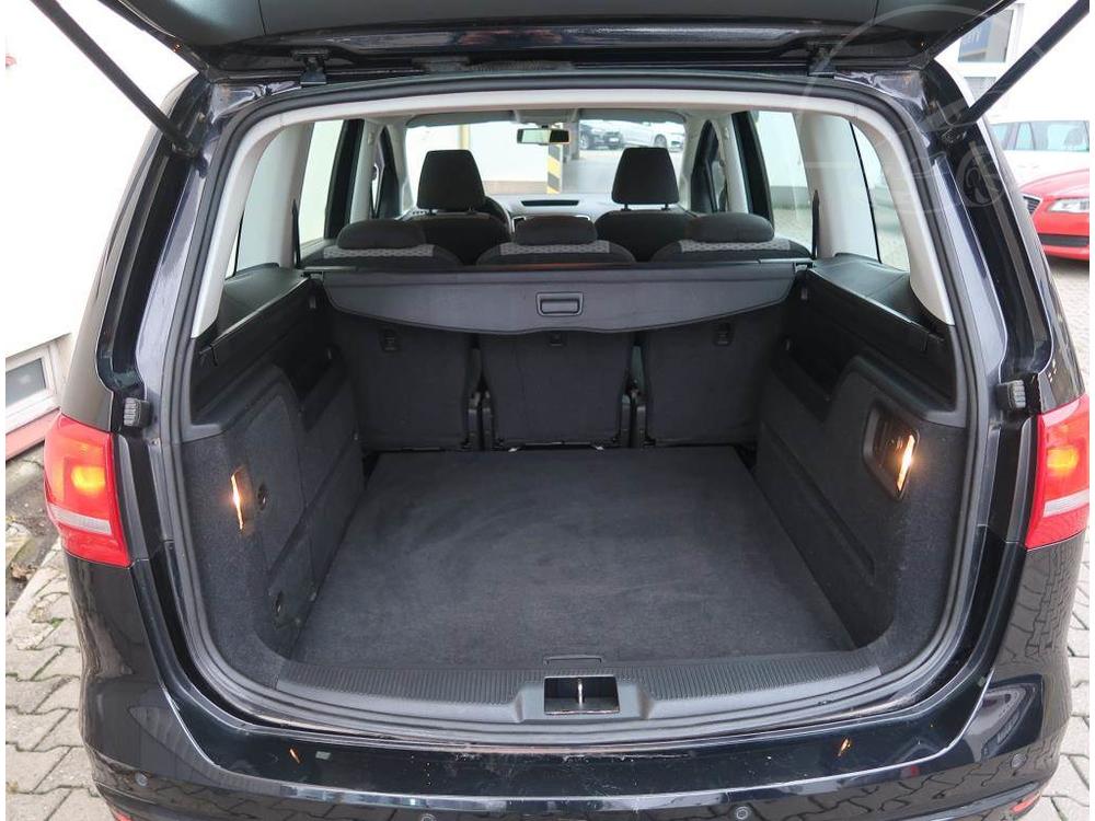 Volkswagen Sharan 2.0 TDI, Serv.kniha, Navi