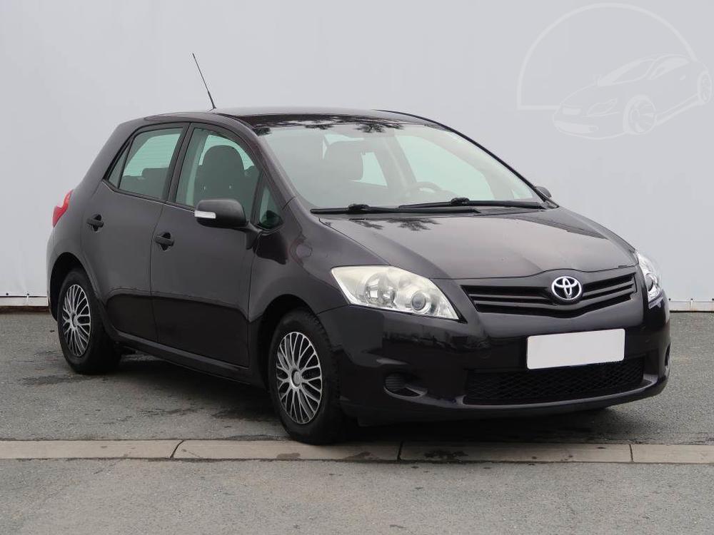 Prodm Toyota Auris 1.3 Dual VVT-i, R,2.maj