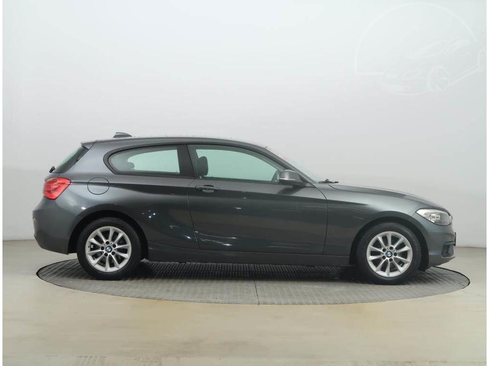 BMW 116 116d, Advantage, R,2.maj