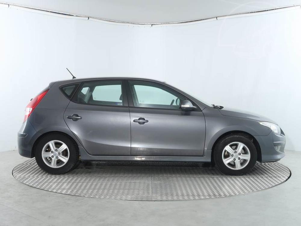 Hyundai i30 1.4 CVVT, R,2.maj