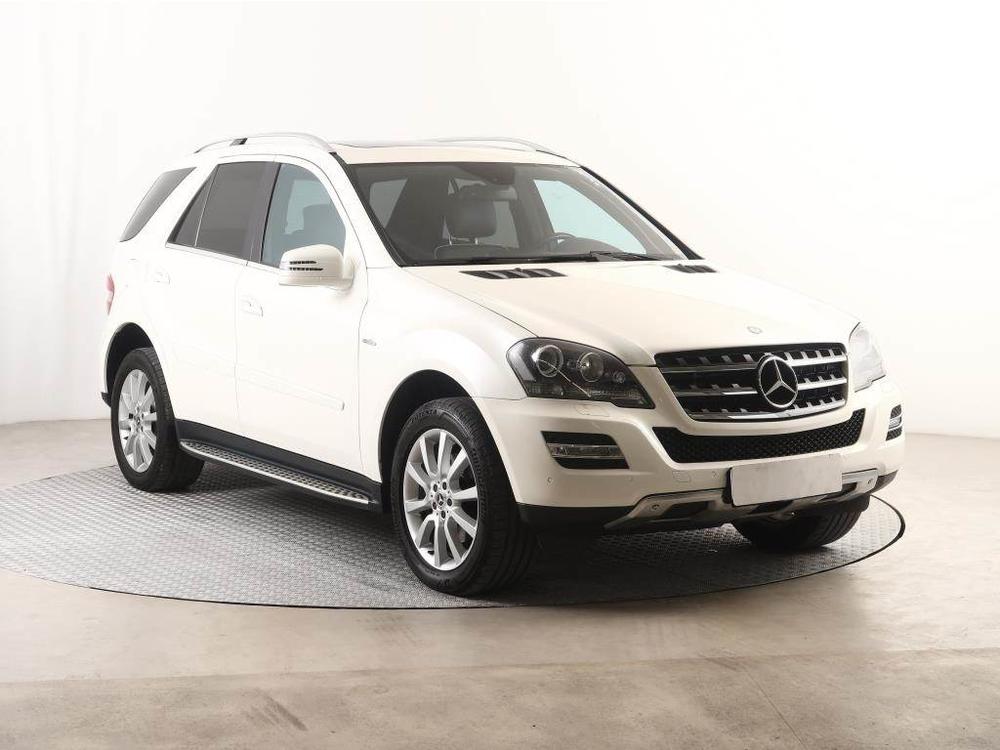 Prodm Mercedes-Benz ML ML 300 CDI, 4X4, Automat