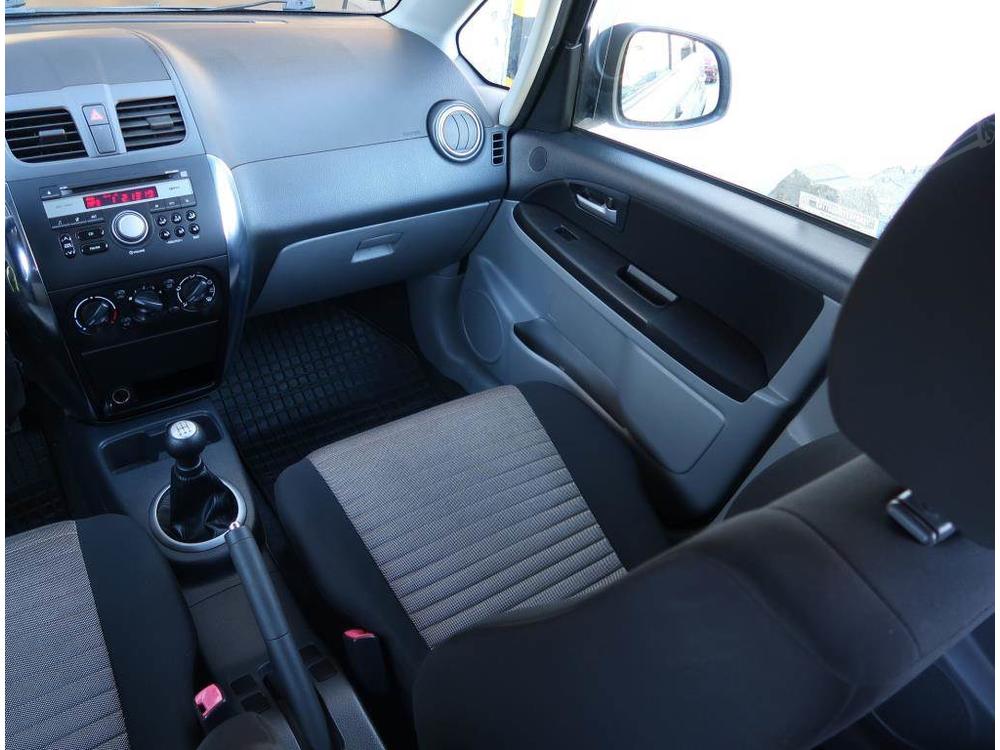 Suzuki SX4 1.6 VVT, Serv.kniha, Klima