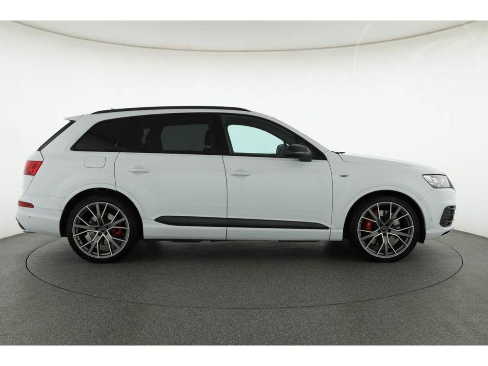 Audi SQ7 4.0 TDI, S-line