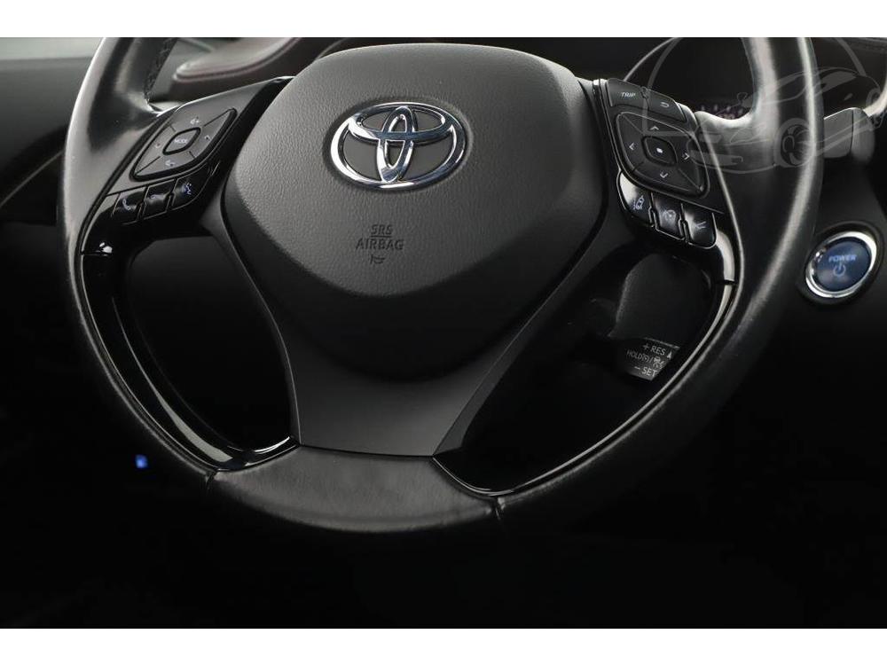 Toyota C-HR 1.8 Hybrid, Automat