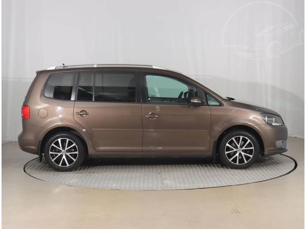 Volkswagen Touran 1.6 TDI, Automatick klima