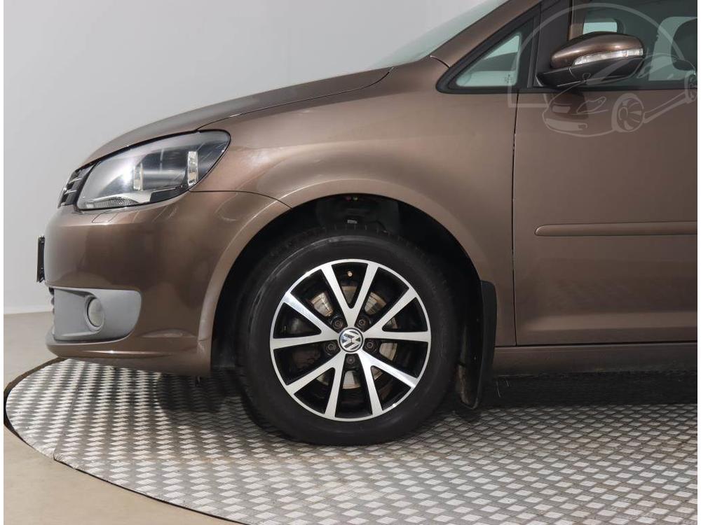 Volkswagen Touran 1.6 TDI, Automatick klima