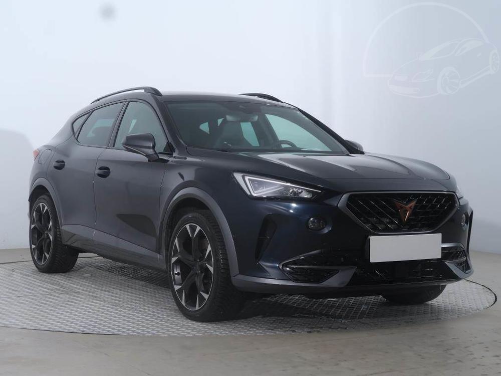 Prodm Cupra Formentor 1.4 e-Hybrid VZ, Automat, Ke