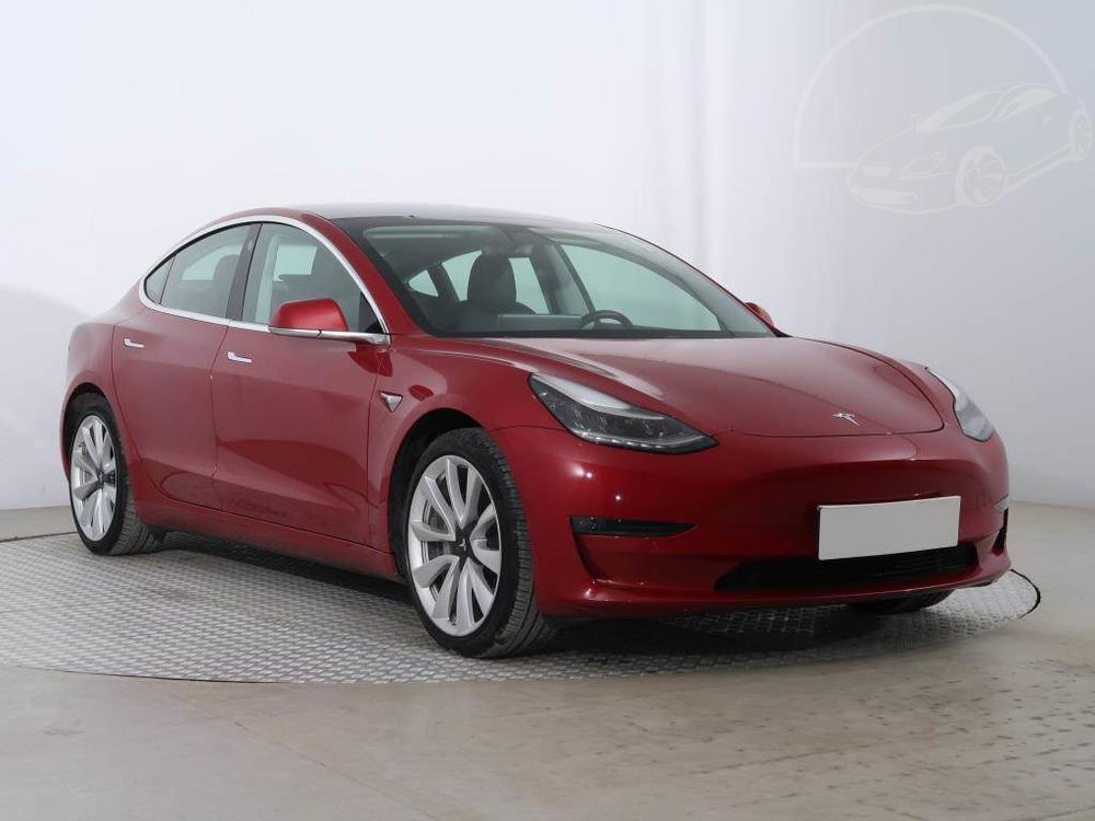 Prodm Tesla Model 3 Long Range 4WD 76kWh, SoH 87%