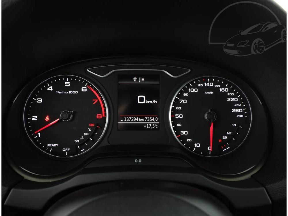 Audi A3 1.5 TFSI, Automatick klima