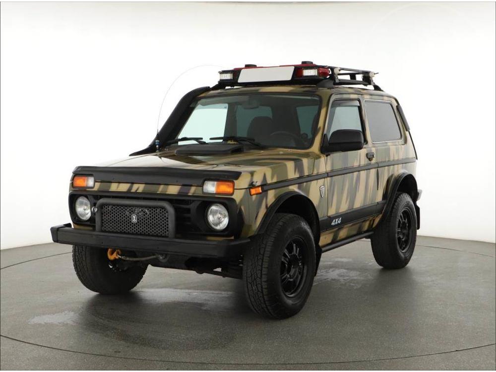 Lada Niva 1.7 i, 4X4, R,2.maj