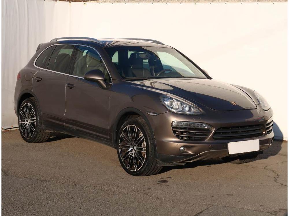 Prodm Porsche Cayenne Diesel, 4X4, Automat, R