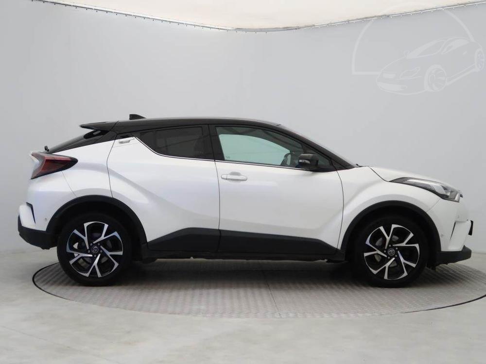 Toyota C-HR 1.2 Turbo, R,1.maj