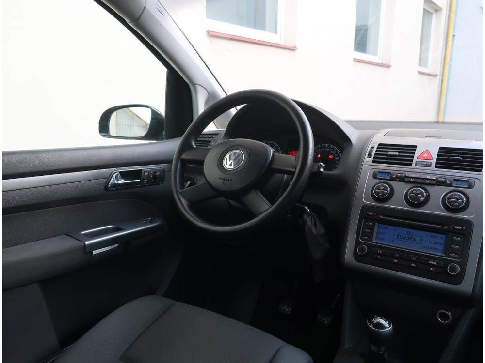 Volkswagen Touran 1.6, Automatick klima