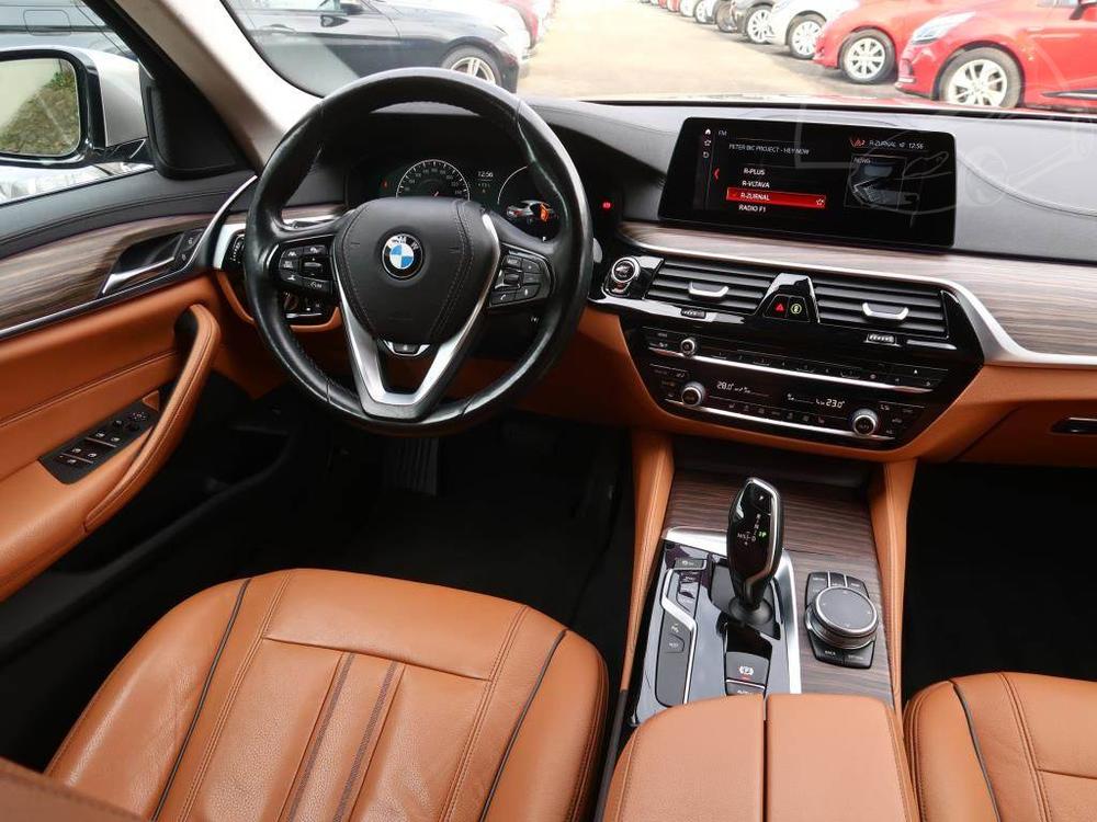 BMW 530 530d xDrive, Luxury Line, 4X4