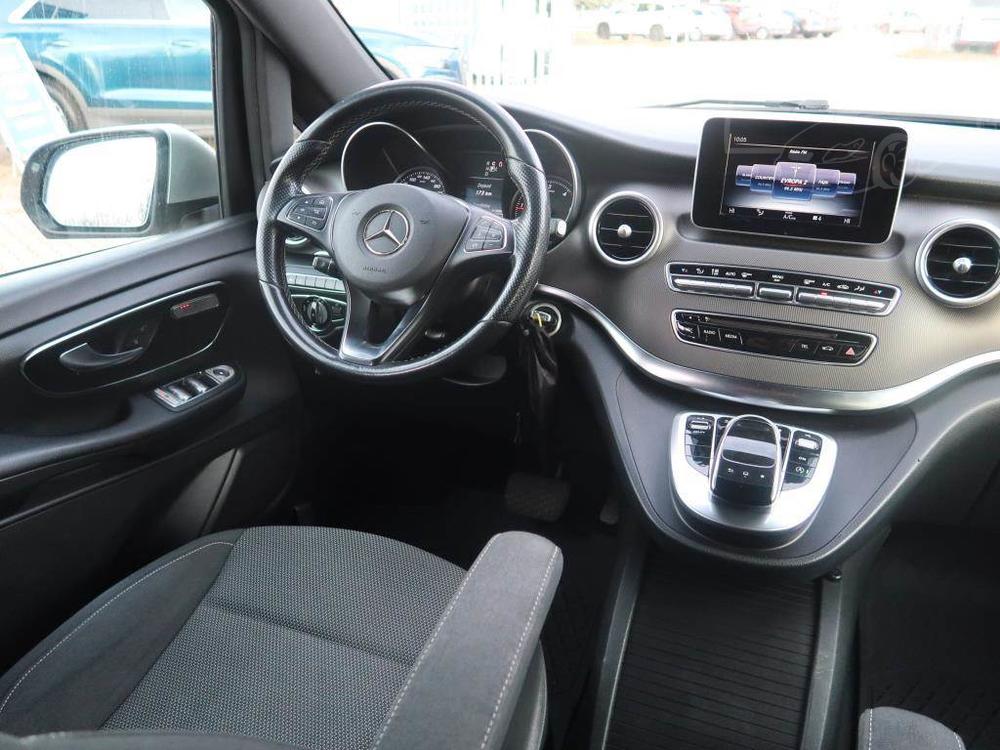 Mercedes-Benz V 220 d, 7 mst, Lang (L2)