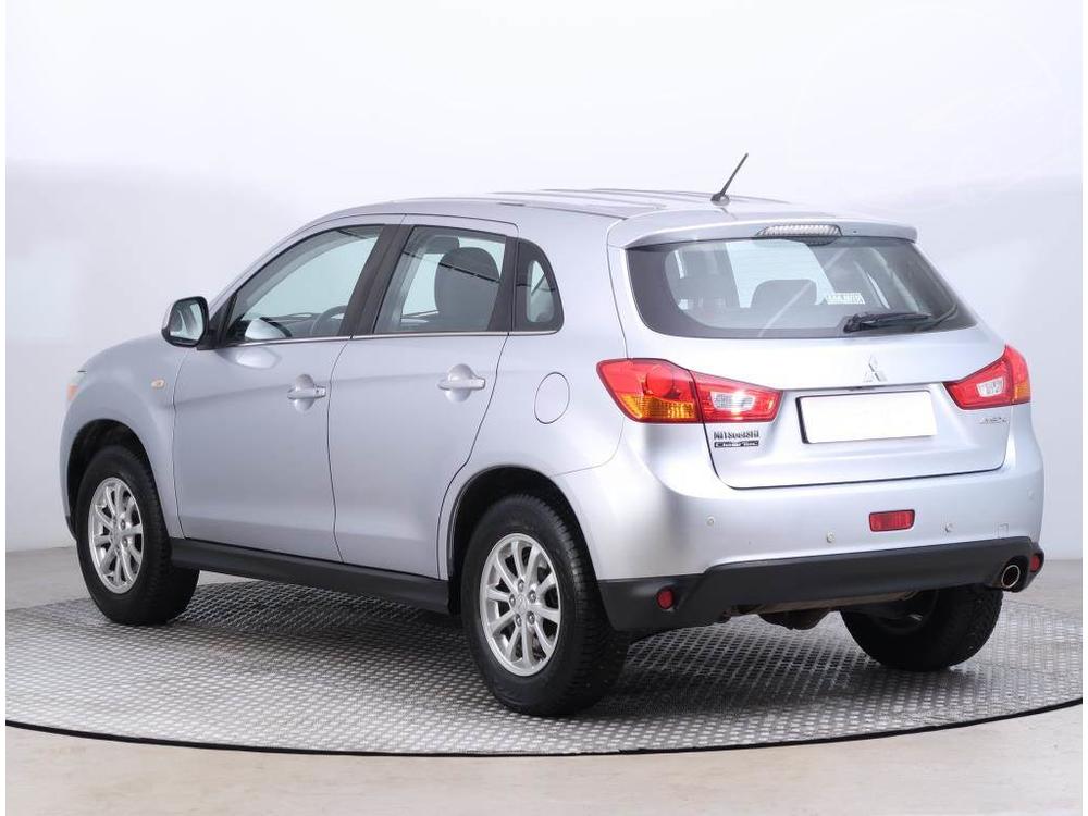 Mitsubishi ASX 1.6 MIVEC, Automatick klima