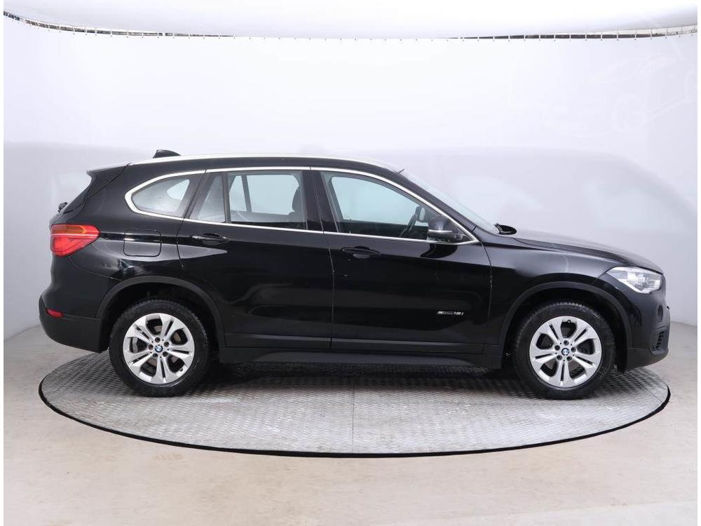 BMW X1 sDrive18i, Automat, Serv.kniha