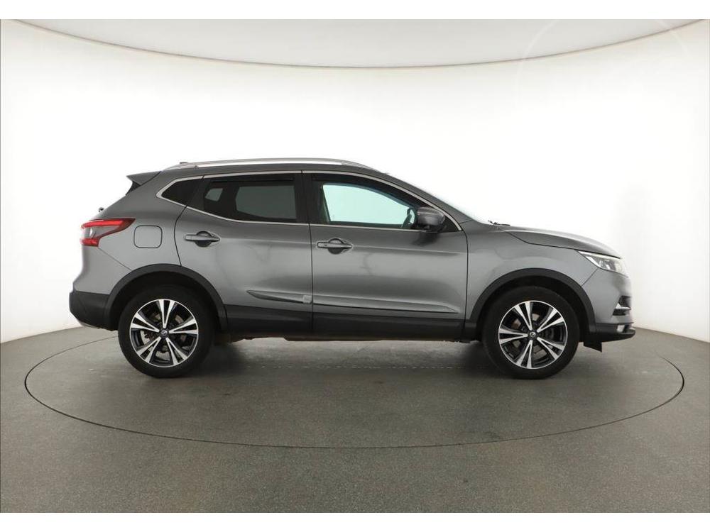 Nissan Qashqai 1.2 DIG-T, R,2.maj