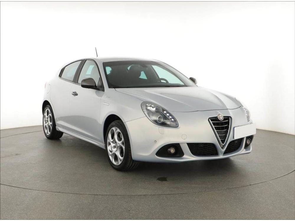 Prodm Alfa Romeo Giulietta 1.4 T MultiAir, Automat, R