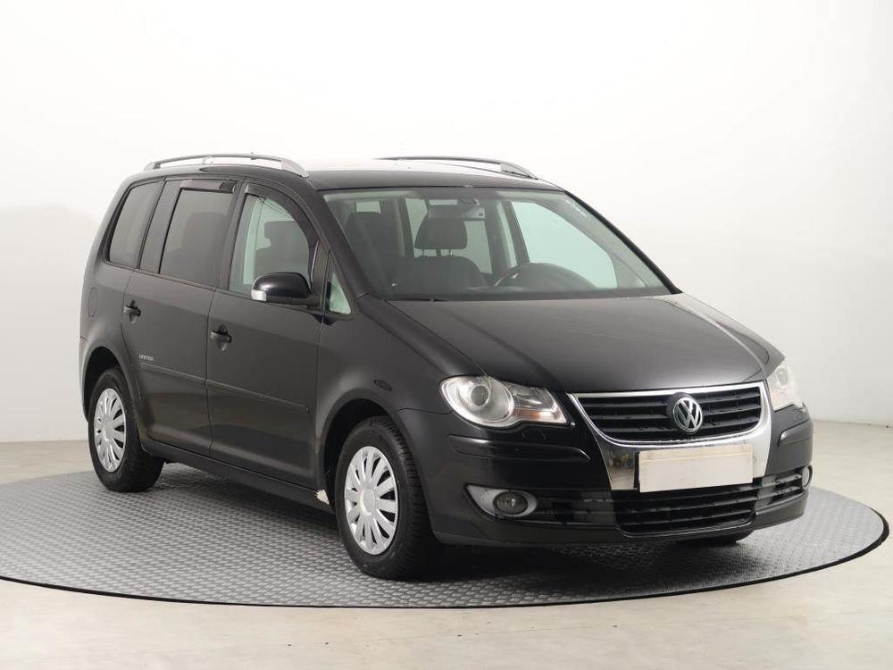 Prodm Volkswagen Touran 1.4 TSI, Navi