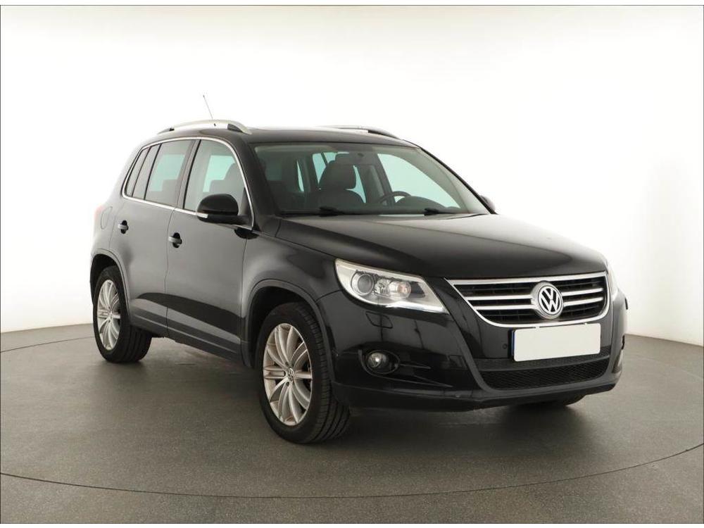 Prodm Volkswagen Tiguan 2.0 TDI, 4X4, Serv.kniha