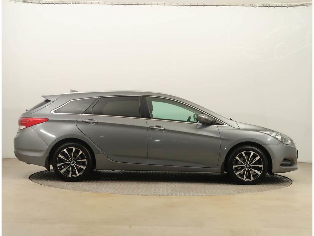 Hyundai i40 1.7 CRDi, R,2.maj, Serv.kniha