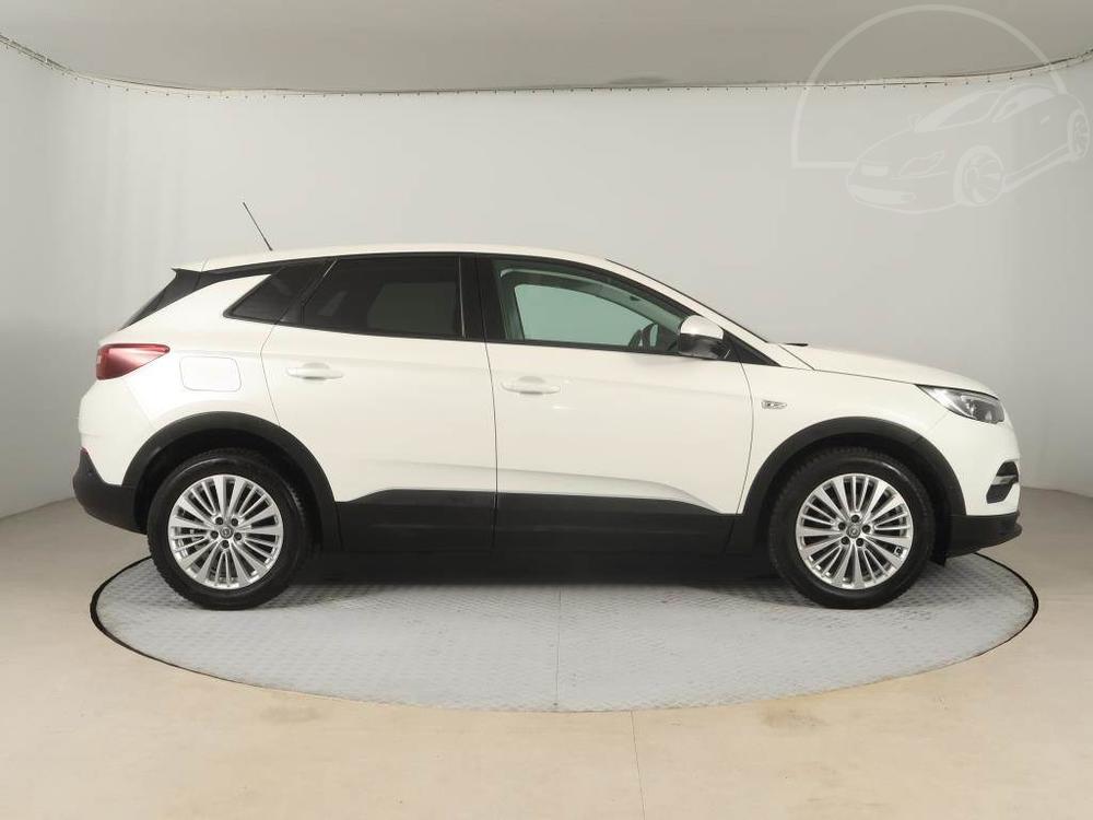 Opel Grandland X 1.2 Turbo, NOV CENA, Automat