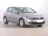 Volkswagen Golf 1.2 TSI, Automatická klima