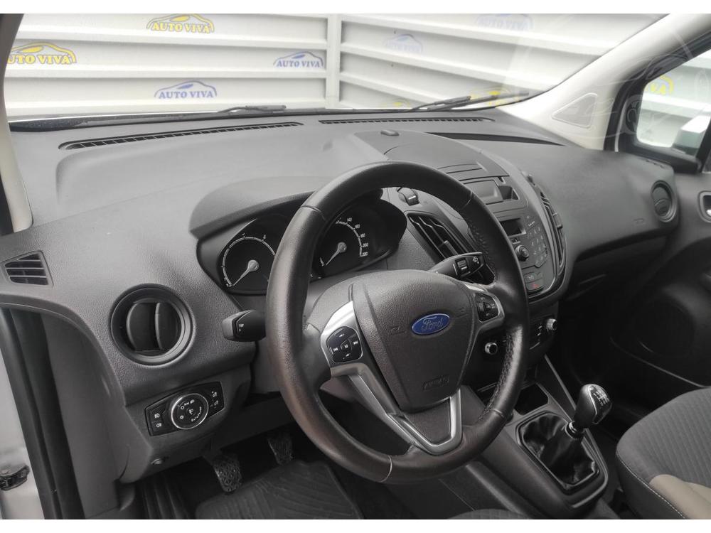 Ford Tourneo Courier 1,5TDCi 74kw, Trend, Top KM