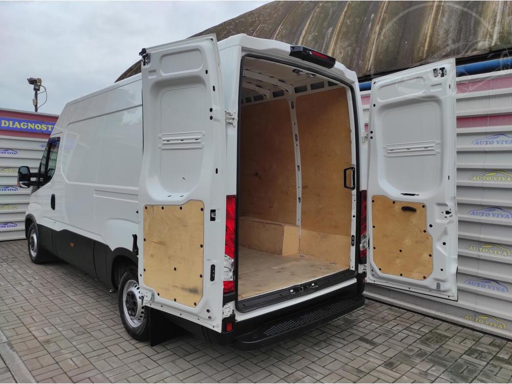 Iveco Daily 2,3 35S14 V R, 12m3