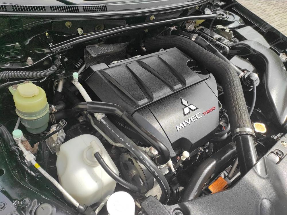 Mitsubishi Lancer 2,0MIVEC Turbo RALLIART, 4x4