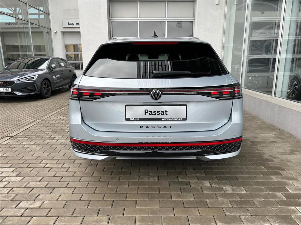 Volkswagen Passat 2,0 TDI 7DSG  R-Line