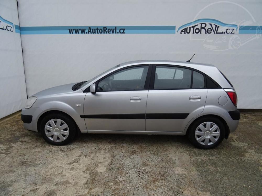 Kia Rio 1.4i,71kW,NovR,klima,tan