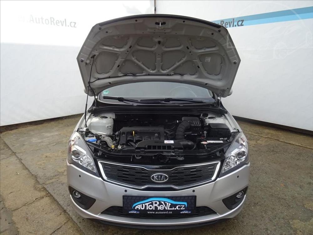 Kia Ceed 1,4 i,66kW,ser.kn,aut.klim,ALU