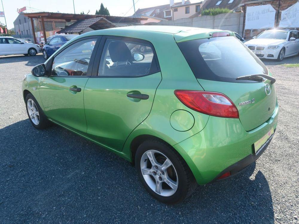 Mazda 2 1.4i 55kW 5 dve klima