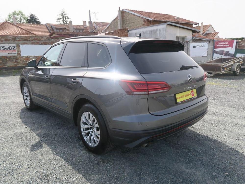 Volkswagen Touareg 3.0 TDI 170kW Tiptronic 4x4 1-