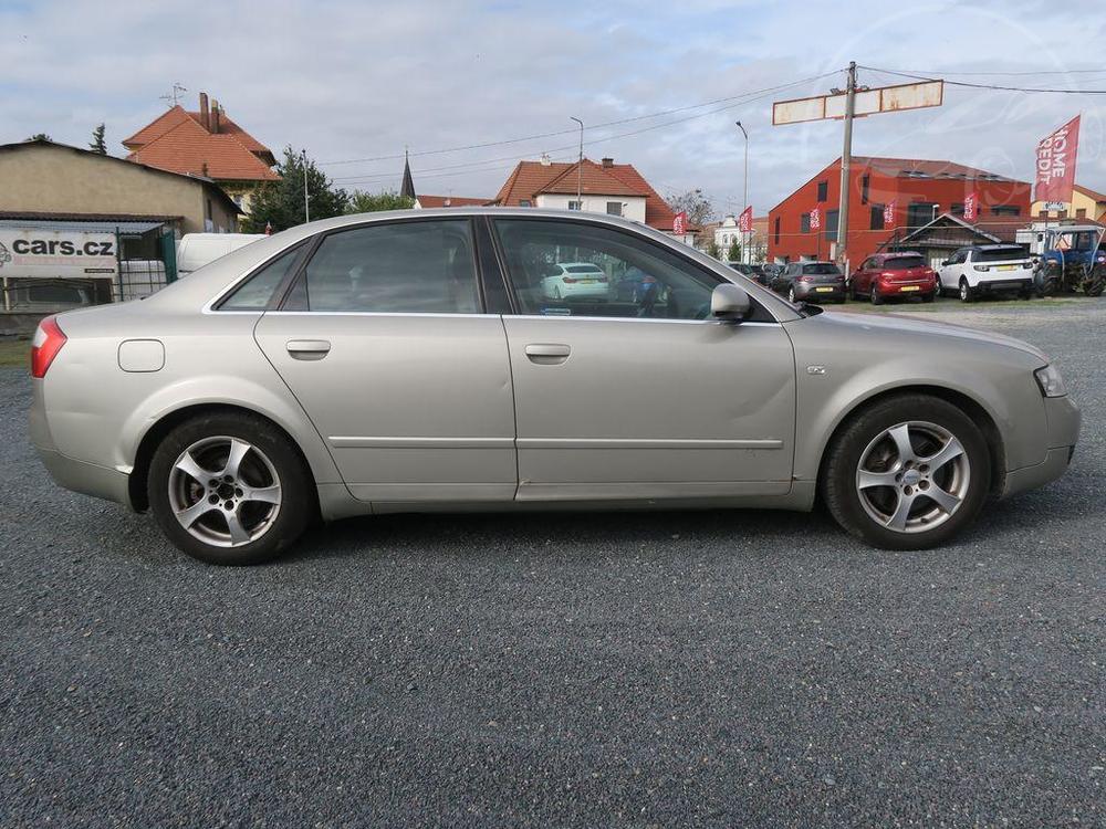 Audi A4 3.0i V6 4X4 162 kW KOUPENO CZ