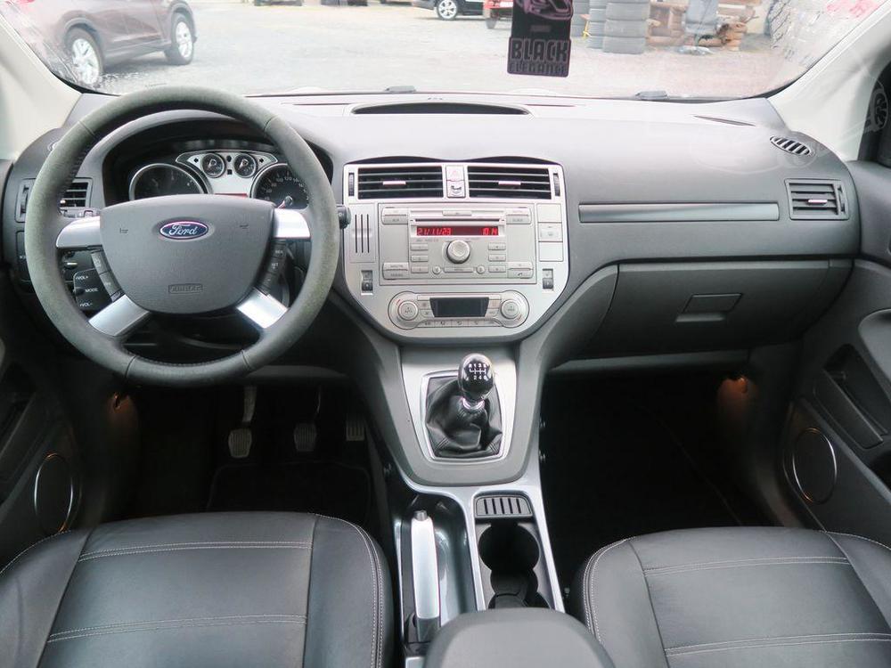 Ford Kuga 2.0 TDCi KOUPENO V CZ SERVISKA