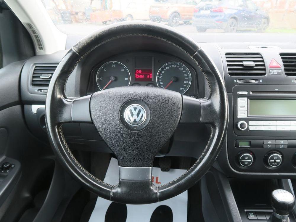 Volkswagen Golf 1.9 TDI 66kW SERVISKA