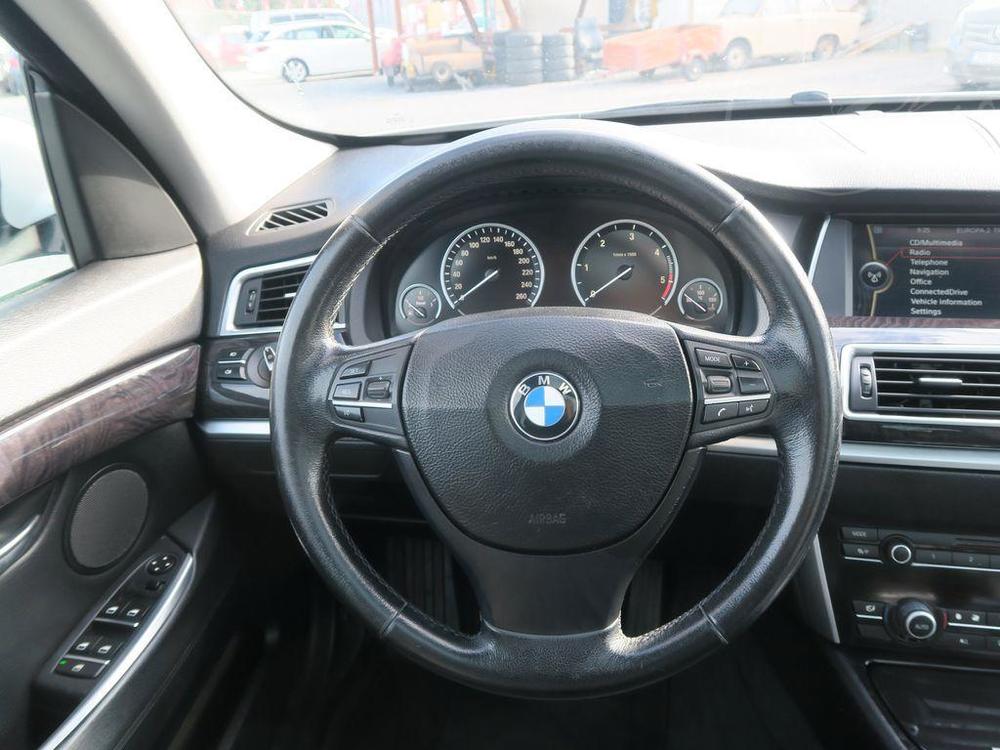 BMW 5 3.0 xDrive 530d Gran Turismo