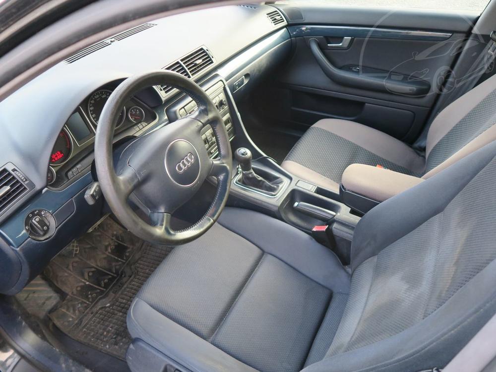 Audi A4 1.9 TDI 96kW CZ SERVISKA