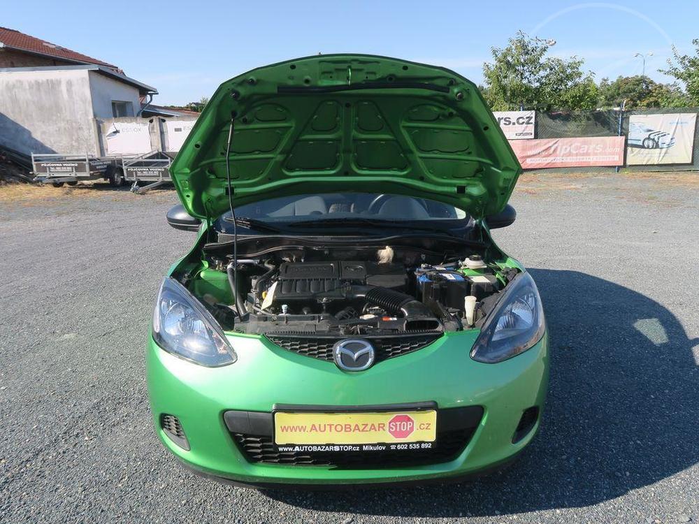 Mazda 2 1.4i 55kW 5 dve klima