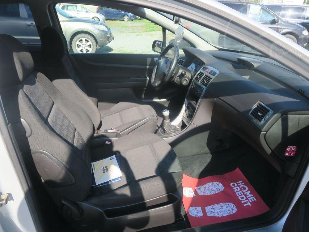 Peugeot 307 2.0 HDI SERVISKA