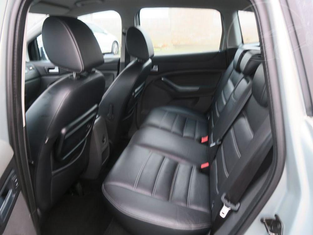 Ford Kuga 2.0 TDCi; KOUPENO V CZ; SERVIS