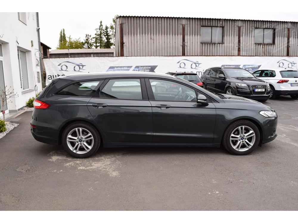 Ford Mondeo 2.0TDCI 110kw TITANIUM LED NAV