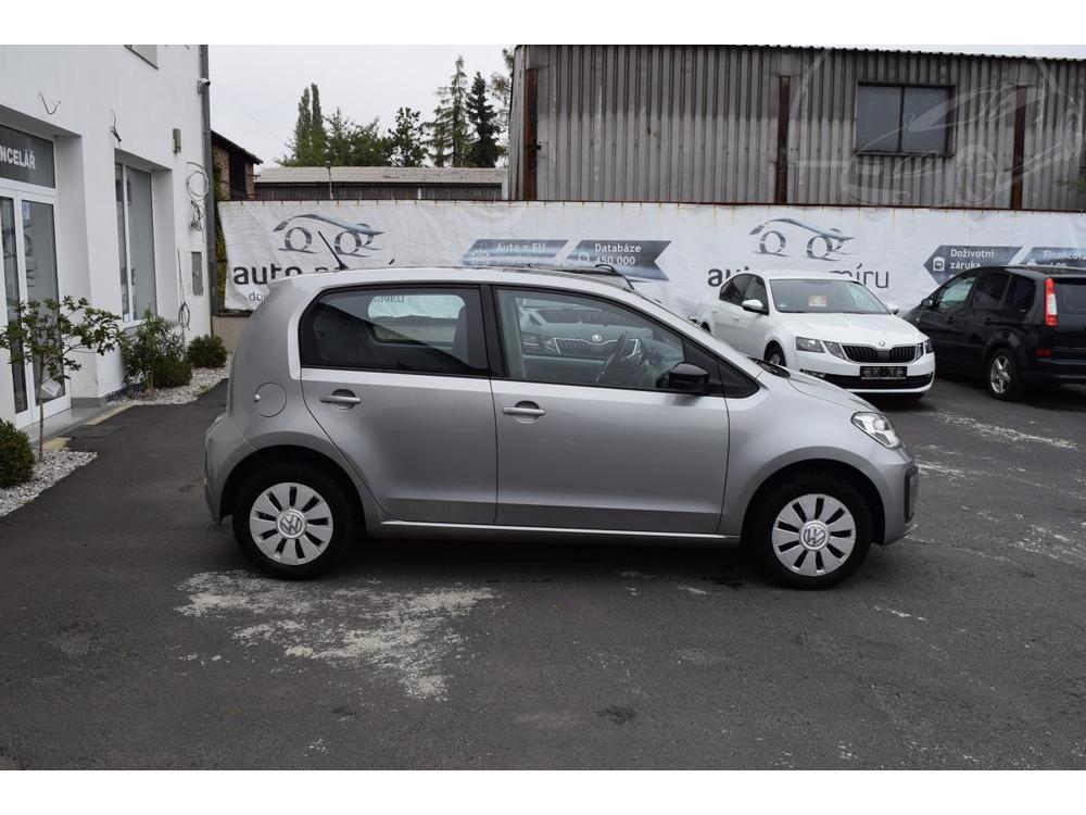 Volkswagen Up 1.0 MPI 55kw AUTOMAT 5 DVE.